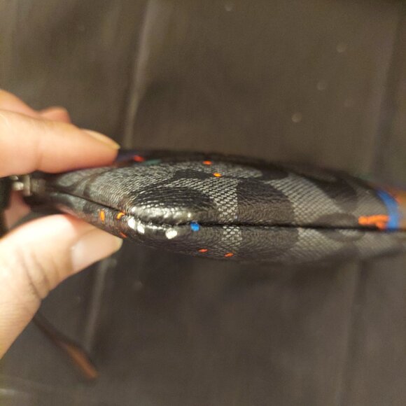 Reserved Coach Sierra Bird Print Signature Wristlet - Picture 9 of 10